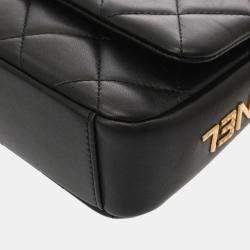 Pre Owned حقيبة كتف شانيل ماتيلسي سلسلة صغيرة بشعار جانبي جلد حمل أسود