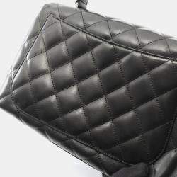 Pre Owned شنيل حقيبة مقبض علوي مبطن جلد حملان أسود