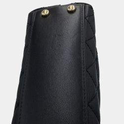 Pre Owned حقيبة شانيل كوكو مارك ماتلاسيه ميني رفرف جلد أسود