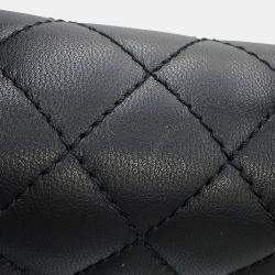 Pre Owned حقيبة شانيل كوكو مارك ماتلاسيه ميني رفرف جلد أسود