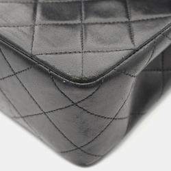 مملوكة مسبقًا Chanel Mini Matelasse 20 Shoulder Bag Lambskin Leather Black