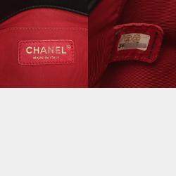 Pre Owned Chanel Matelasse Mini Chain Shoulder Bag In Black With Calfskin And Pearl