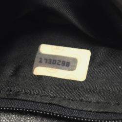 مملوكة مسبقًا حقيبة كتف شانيل ماتلاسيه جلد حملان أسود