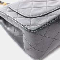 مملوكة مسبقًا Chanel Mini Matelasse Shoulder Bag Lambskin Leather Black