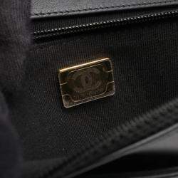 Pre Owned Chanel Boy Chanel Matelasse Shoulder Bag In Grained Calfskin Leather Black