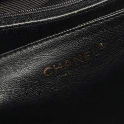Pre Owned Chanel Matelasse Handbag In Caviar Grained Calfskin Black