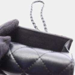 مملوكة مسبقًا Chanel Matelasse Shoulder Bag Leather Black