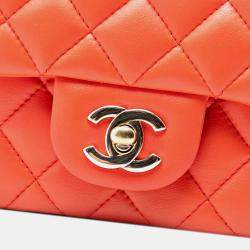 Pre Owned حقيبة شانيل مستطيلة صغيرة كلاسيكية جلد خروف برتقالي رفرف واحد