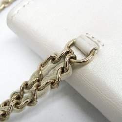 مملوكة مسبقًا Chanel Matelasse Chain Shoulder Coin Purse Leather Chain/Shoulder Wallet Pearl White