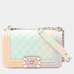 Pre Owned حقيبة كتف شانيل بوي شانيل صغيرة جلد عجل محبب كافيار وردي متعدد الألوان