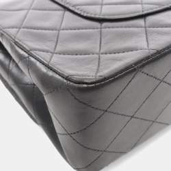 مملوكة مسبقًا حقيبة كتف شانيل ماتيلسي مزدوجة للكتف من جلد الخروف سوداء