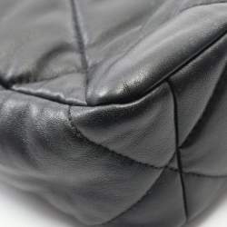 مملوكة مسبقًا حقيبة كتف شانيل 19 ديزنوف ماتلاس جلد خروف لون أسود