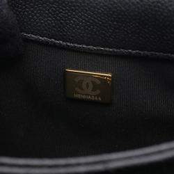 مملوكة مسبقًا Chanel Matelasse Mini Messenger Shoulder Bag In Grained Calfskin Leather Black