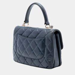 Pre Owned حقيبة شانيل يد جلد لامب مزغرف أزرق صغير تريندي CC رفرف على المقبض