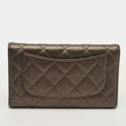 مملوكة مسبقًا محفظة شانيل جلد كافيار مبطنة سوداء كلاسيكية حجم كبير 