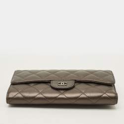 مملوكة مسبقًا محفظة شانيل جلد كافيار مبطنة سوداء كلاسيكية حجم كبير 