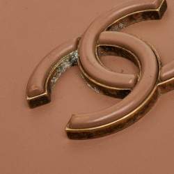 Pre Owned Chanel Coco Curve Beige Leather Vanity Case Bag