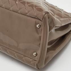 Pre Owned حقيبة شانيل "جست مادموزيل" جلد لامع مبطن بني كبير