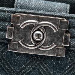 ممل وكة مسبقًا Chanel Blue Quilted Denim Boy Shopping Tote