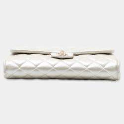 Pre Owned حقيبة كلاتش بشنطة شانيل جلد حمل مضلع متاليك ذهبي سي سي سلسلة