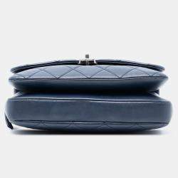 مملوكة مسبقًا Chanel Blue CC Quilted Calfskin Zipped Flap