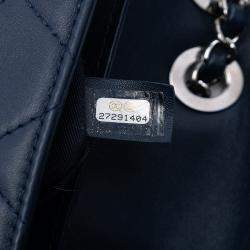 مملوكة مسبقًا Chanel Blue CC Quilted Calfskin Zipped Flap