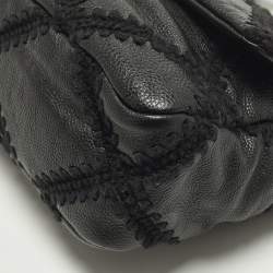 مملوكة مسبقًا Chanel 19 Crochet Small Black Quilted Leather Flap Bag