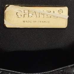 مملوكة مسبقًا Chanel 19 Crochet Small Black Quilted Leather Flap Bag