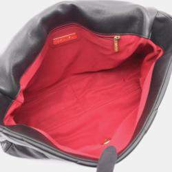 Pre Owned حقيبة كتف شانيل ماكسي 19 ديزنيوف جلد خروف أسود