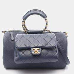 مملوكة مسبقًا Chanel Matelasse Shoulder Bag In Grained Calfskin Leather Navy Blue