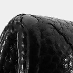 مملوكة مسبقًا Chanel Black Classic Caviar Flap Wallet on Chain