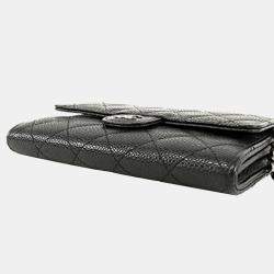 مملوكة مسبقًا Chanel Black Classic Caviar Flap Wallet on Chain