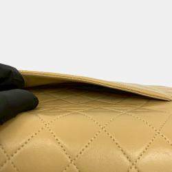 مملوكة مسبقًا Chanel Brown Medium Classic Lambskin Double Flap