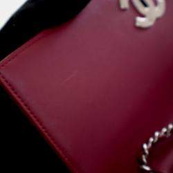 Pre Owned حقيبة شانيل زهرية جلد الحمل صغيرة على سلسلة SHW