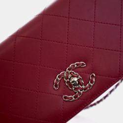 Pre Owned حقيبة شانيل زهرية جلد الحمل صغيرة على سلسلة SHW