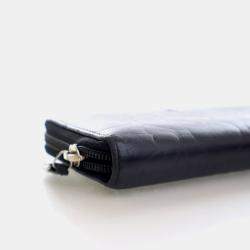 Pre Owned Chanel Black Lambskin Camellia Zip Around Long Wallet