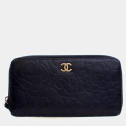Pre Owned Chanel Black Lambskin Camellia Zip Around Long Wallet