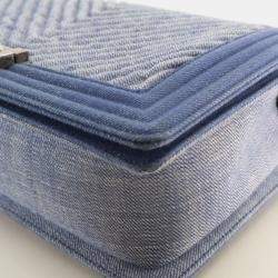 مملوكة مسبقًا حقيبة شانيل بوي تشيفرون دينيم أزرق كبير