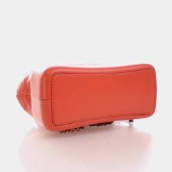 مملوكة مسبقًا Chanel Crumpled Red Calfskin Gabrielle Backpack