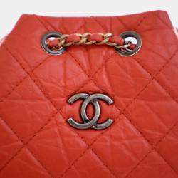 مملوكة مسبقًا Chanel Crumpled Red Calfskin Gabrielle Backpack