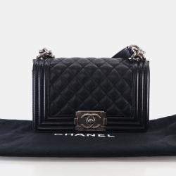 Pre Owned حقيبة شانيل صغيرة سوداء كافيار بوي