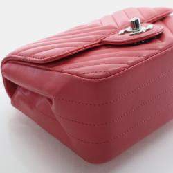 Pre Owned Chanel Mini Pink Lambskin Chevron Square Classic Flap Bag