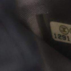 Pre Owned محفظة سلسلة شانيل سي سي جلد عجل أسود مرصعة بالأحجار