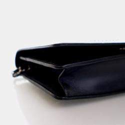 Pre Owned محفظة سلسلة شانيل سي سي جلد عجل أسود مرصعة بالأحجار