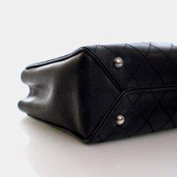 Pre Owned Chanel Small Caviar Hampton Tote Bag