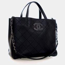 Pre Owned Chanel Small Caviar Hampton Tote Bag