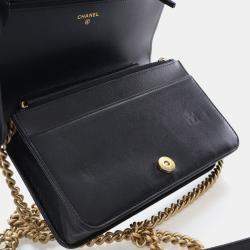 Pre Owned محفظة بسلسلة شانيل كافيار بوي