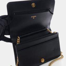 Pre Owned محفظة بسلسلة شانيل كافيار بوي