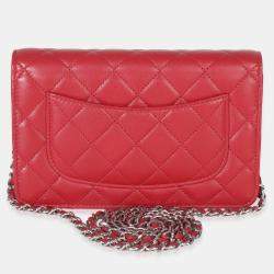 مملوكة مسبقًا Chanel Rouge Red Quilted Lambskin Classic Wallet On Chain