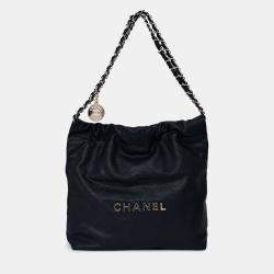 Pre Owned حقيبة كتف هوبو شانيل بحرية جلد سمك الكافيار صغيرة 22 SHW